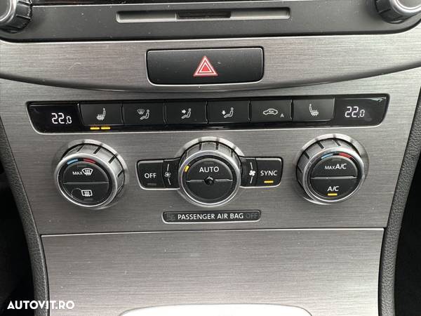 Volkswagen Passat Variant 2.0 TDI BlueMotion Technology DSG Comfortline - 18