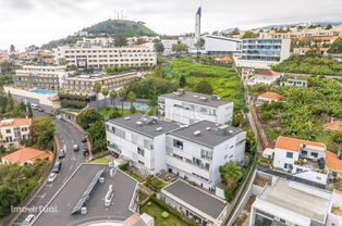 Apartamento T2 Barreiros, São Martinho, Funchal