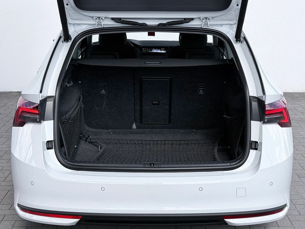 Skoda Octavia 1.5 TSI Selection 115 KM — zdjęcie 7