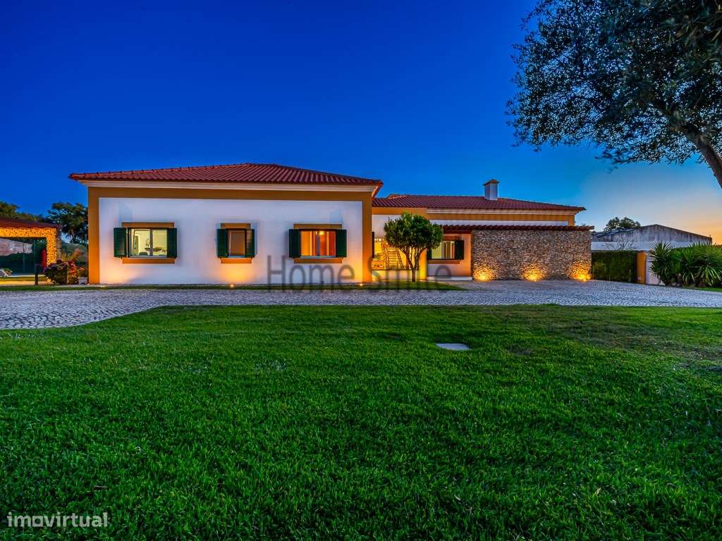 MORADIA LUXO STO ESTEVÃO. PISCINA. GARAGEM. COURT TÉNIS-52