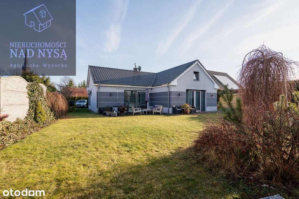 dom wolnostojący, garaż dwustanowiskowy, ogród!-15