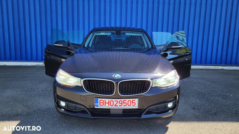 BMW Seria 3 320d xDrive GT Sport-Aut. Advantage - 17