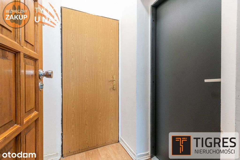 Piętro budynku |Garaż |Kępa Redłowska-10