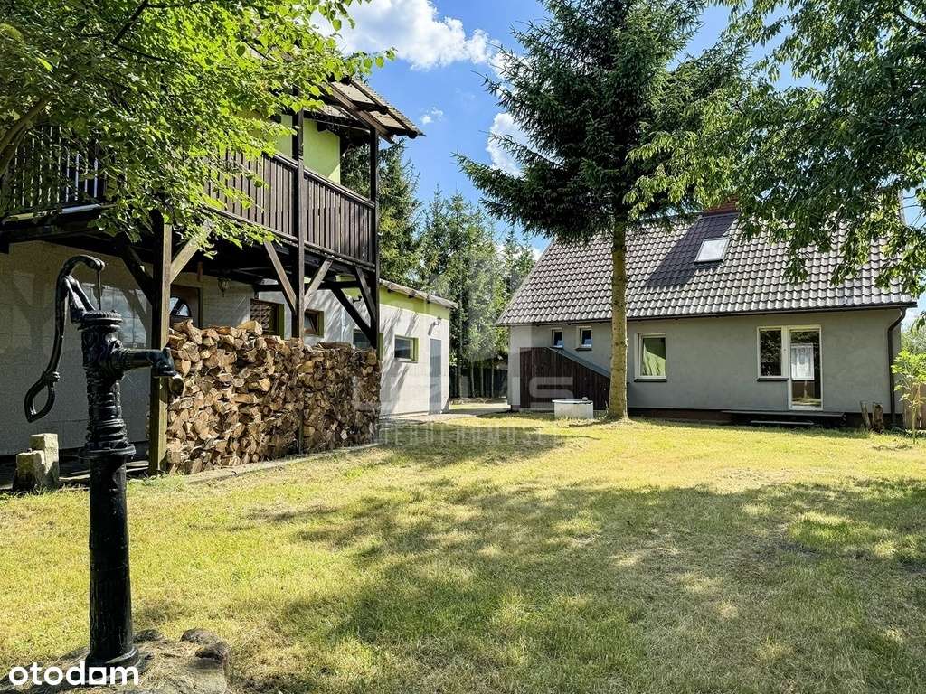 Dom z budynkiem gopodarczym stawem uroczym ogrodem - Pełny obrazek: 2/20