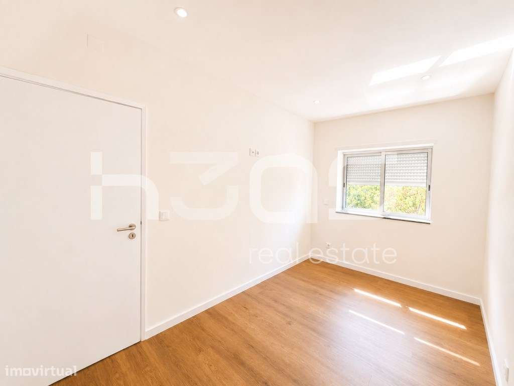 Apartamento T3 em Braga - Remodelação Total e Excelente Luminosidade-12