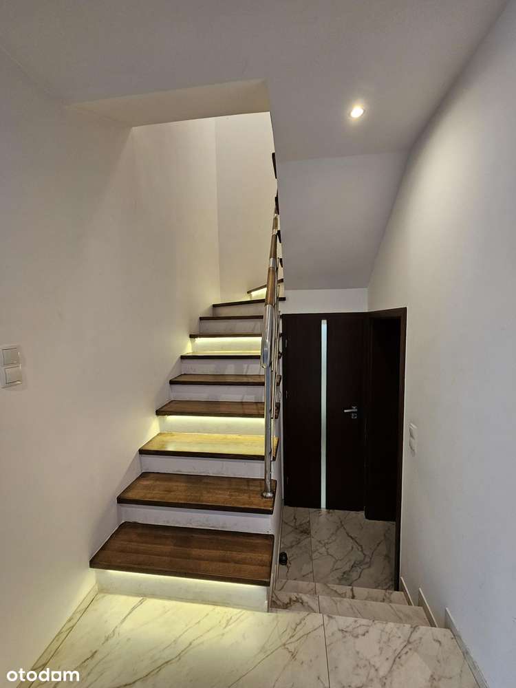 Skórzewo 148 m²wysoki standard ogród fotowoltaika-9