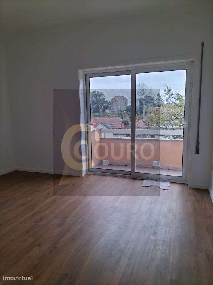 APARTAMENTO T3 RENOVADO EM ÁGUAS SANTAS-17