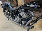 Harley-Davidson Softail Custom - 15