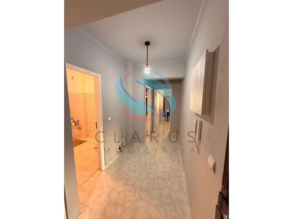APARTAMENTO T2 AMORA/PAIVAS-11