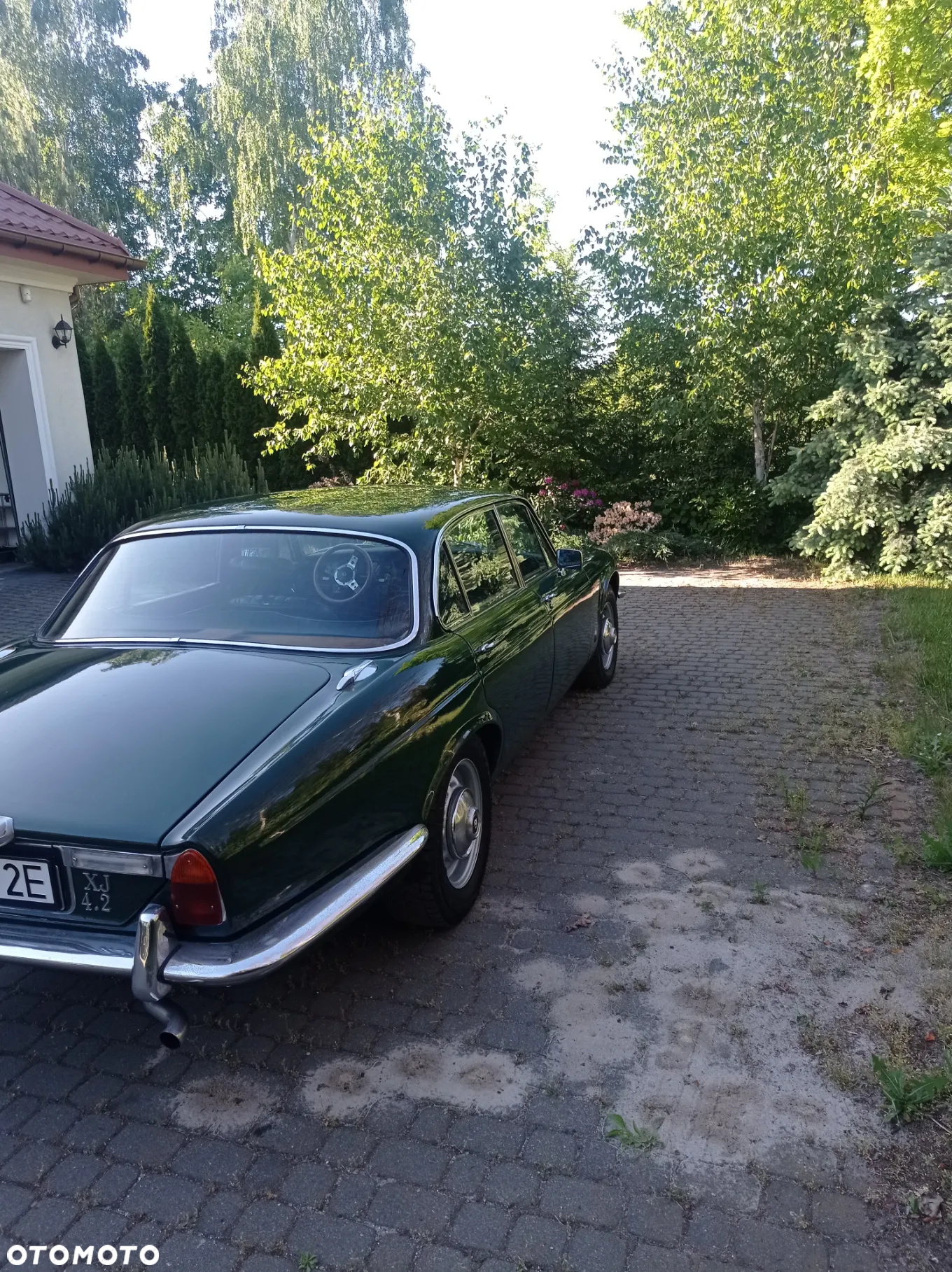 Jaguar XJ - 4