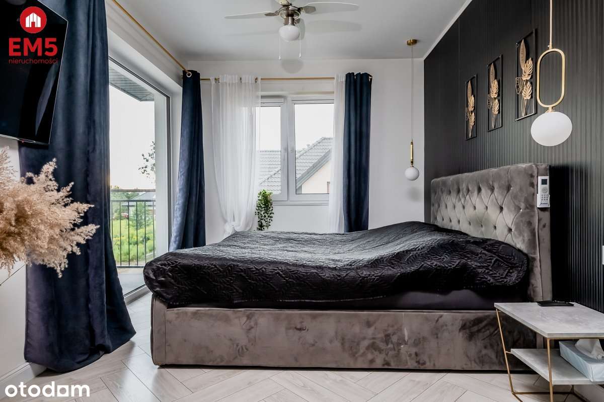 Do wejścia. Przestronny i stylowy dom. - Pełny obrazek: 4/20