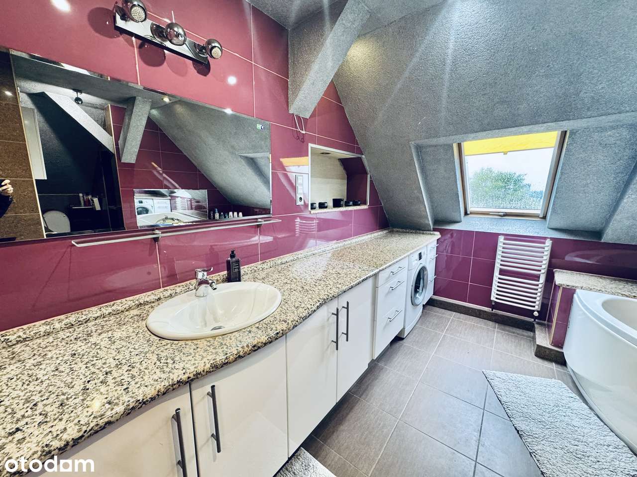 Mieszkanie z klimatem! balkon, sauna, osobna kuchnia – Sobótka-12