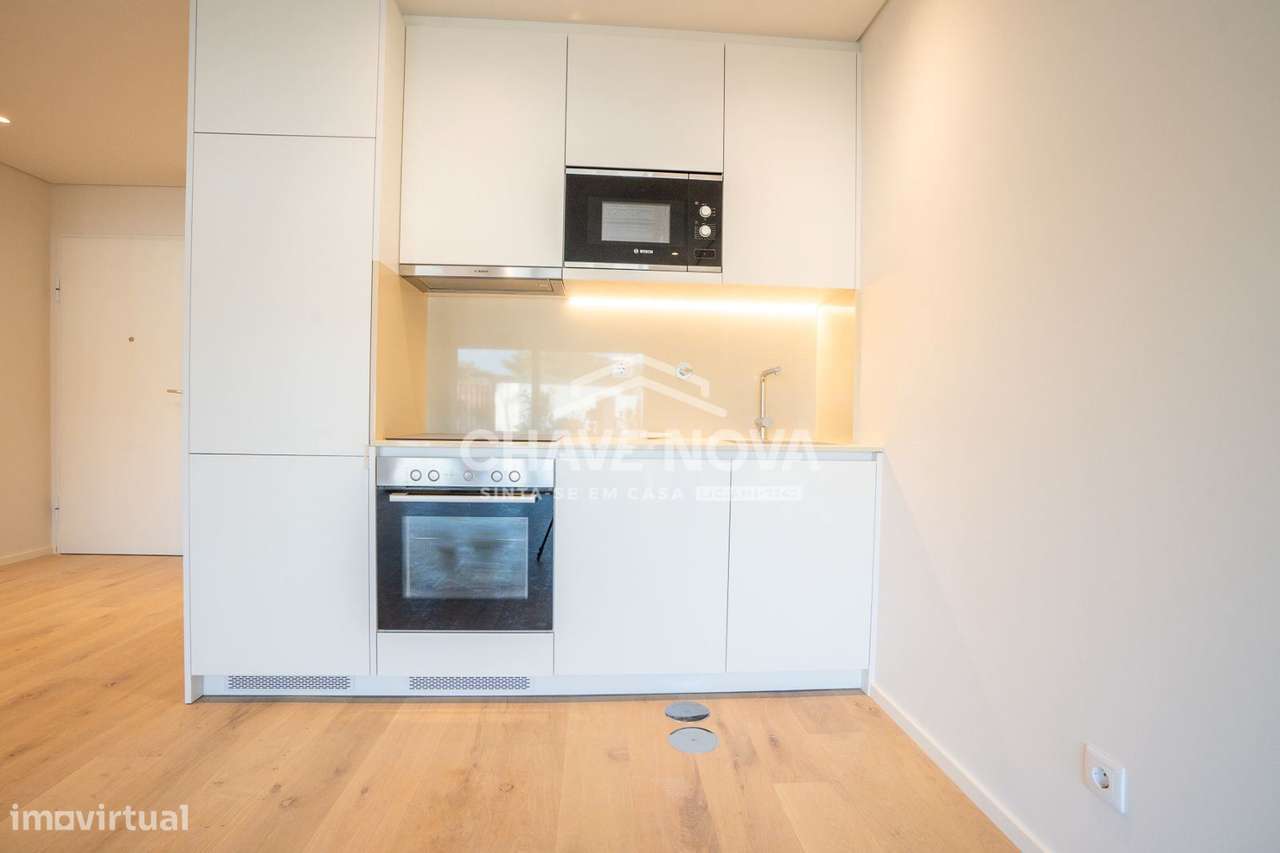 Apartamento T1 Novo c/ Lugar de Garagem em Canidelo - Grande imagem: 2/14
