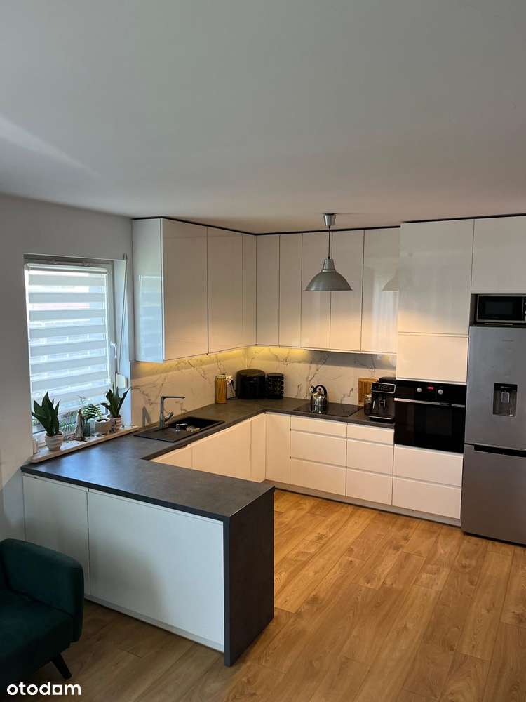 Sprzedam dom w zabudowie bliźniaczej Krzyków-3