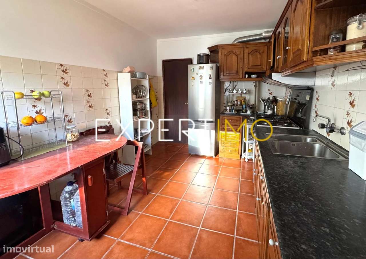 Apartamento T1 no Carregado-7