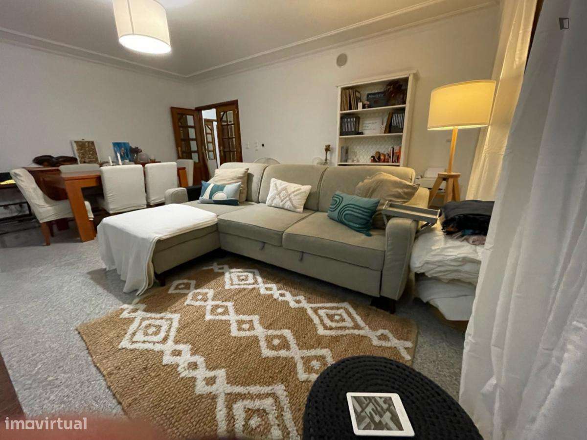 Quarto - localizado em Lisbon - Grande imagem: 5/9