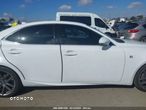 Lexus IS 200t / 300 F Sport - 4