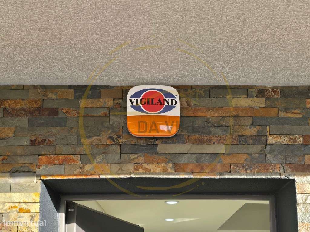 Moradia T4 Isolada com piscina - Valadares, Corroios - 750.000€-39