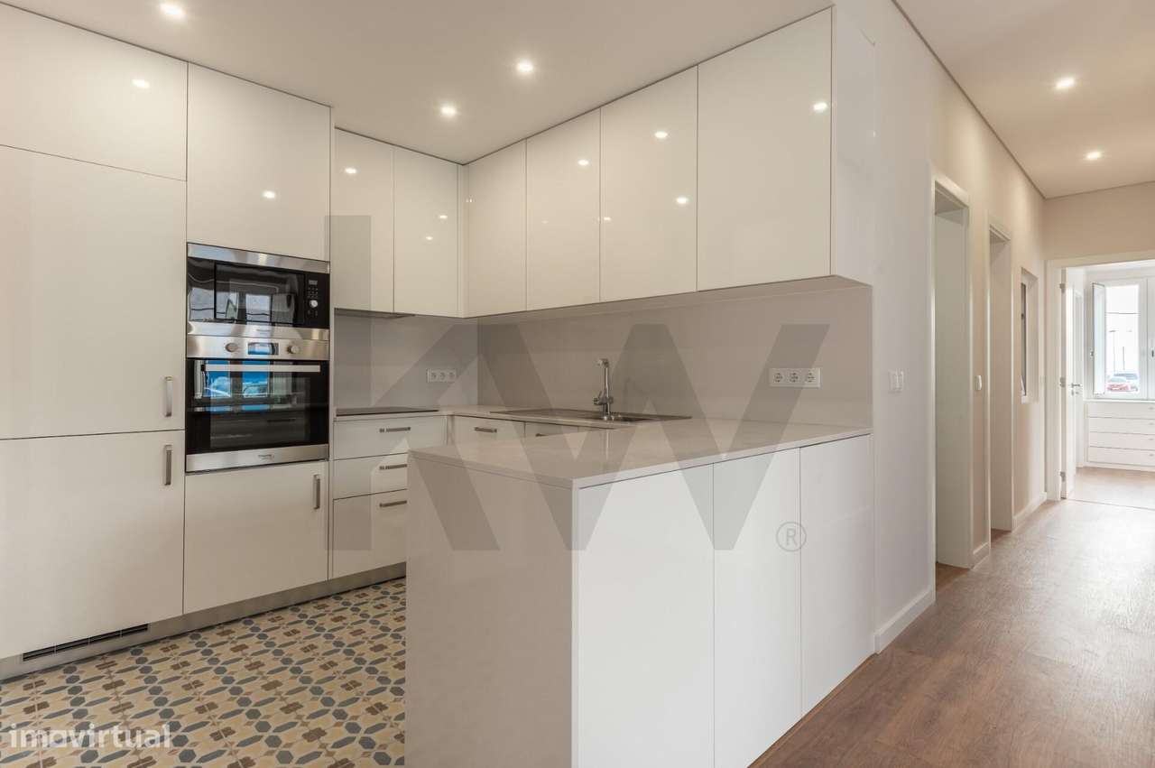 T2 Remodelado a Estrear com Pátio Privativo, na Baixa do Montijo - Per - Grande imagem: 2/23