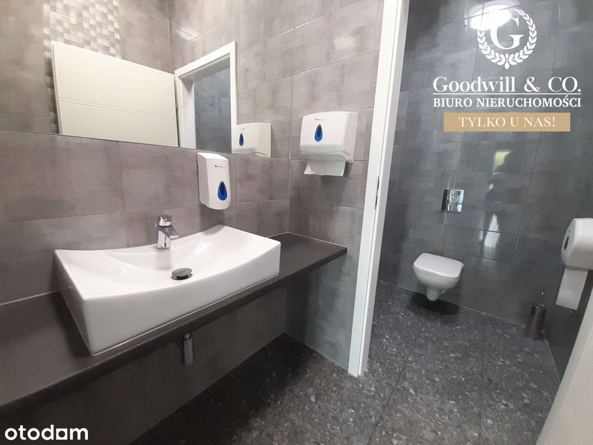 Lokal z witrynami i ogródkiem nad Motławą!-7