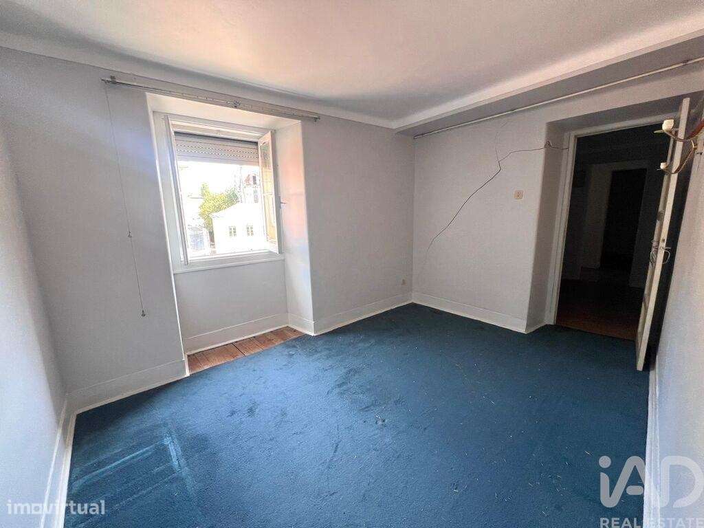 Prédio T12 em Caldas da Rainha - Nossa Senhora do Pópulo, Coto e São G - Grande imagem: 5/22