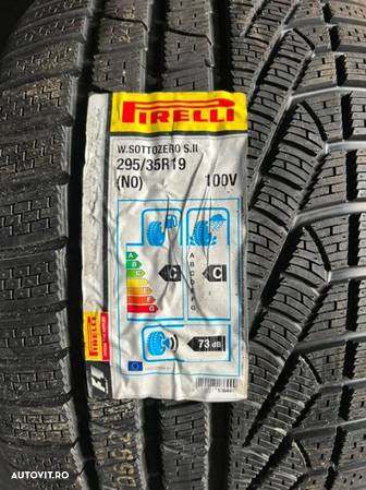 vând 2 anvelope 295/35/19 Pirelli de iarnă noi - 2