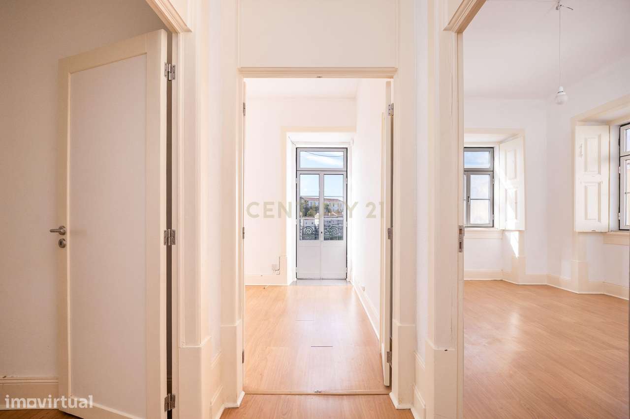 Apartamento T3+1 com varanda | Rua Guerra Junqueiro, Coimbra-4