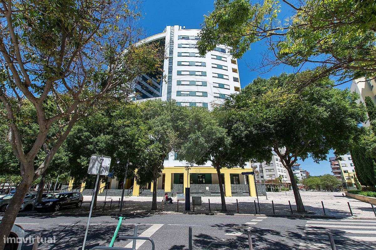 Apartamento T4 para arrendamento - Grande imagem: 4/27