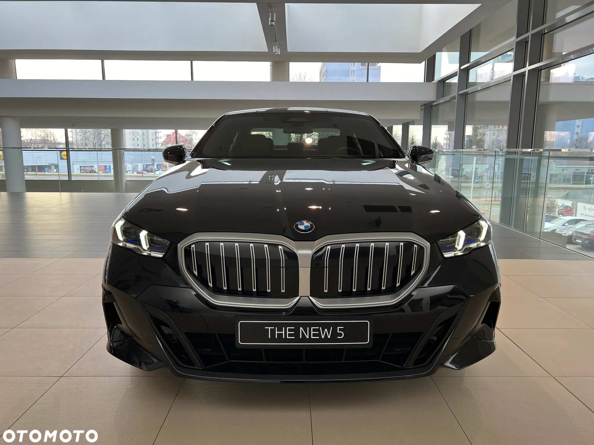 BMW Seria 5 520d xDrive mHEV M Sport - 3