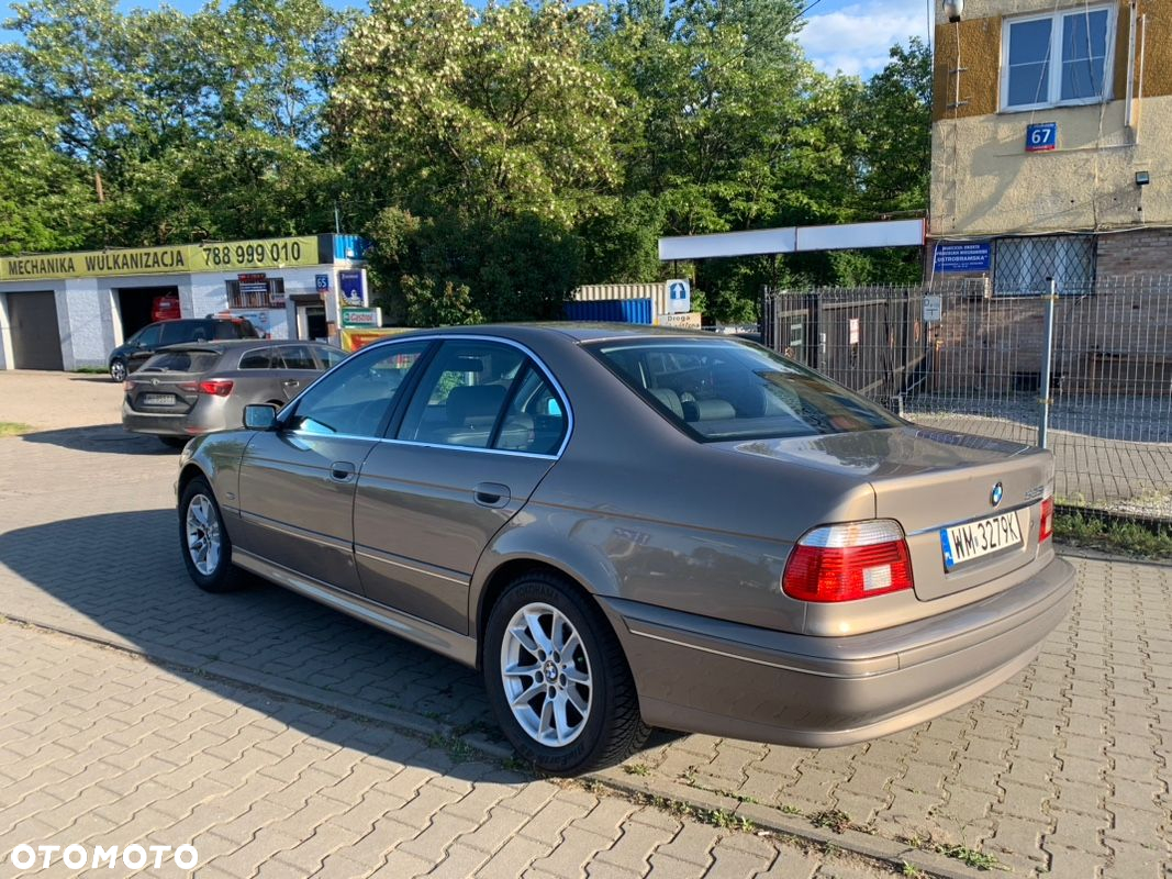 BMW Seria 5 ver-525i - 7