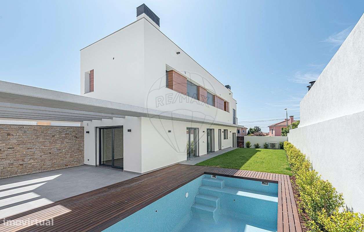 Moradia T4 para venda-24