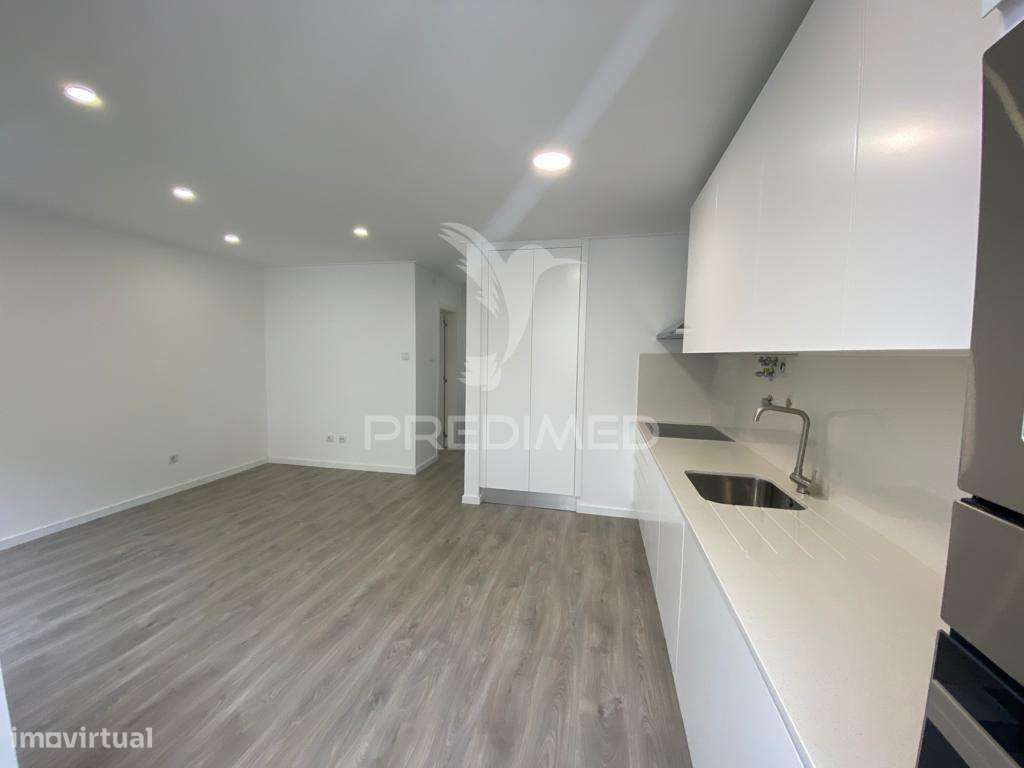 Apartamento T2 Totalmente Remodelado - Barreiro Centro - Grande imagem: 4/14