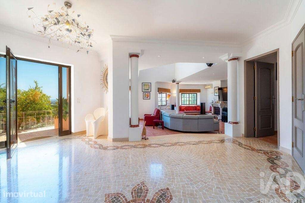 Casa / Villa T4 em Santa Bárbara de Nexe de 484,00 m2-12