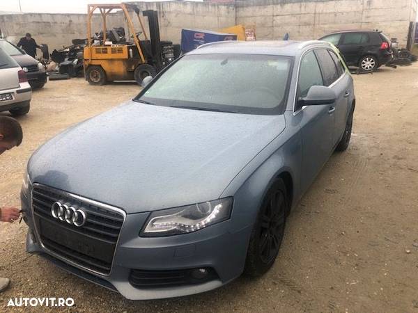 Dezmembrez Audi A4 B8 Automat - 3