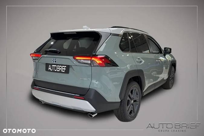 Toyota RAV4 - 4