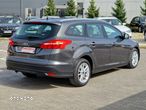 Ford Focus - 8