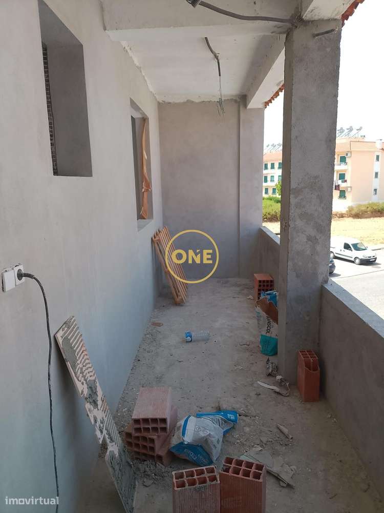 Apartamento T3 2 andar Remodelado em Benavente - Grande imagem: 4/9