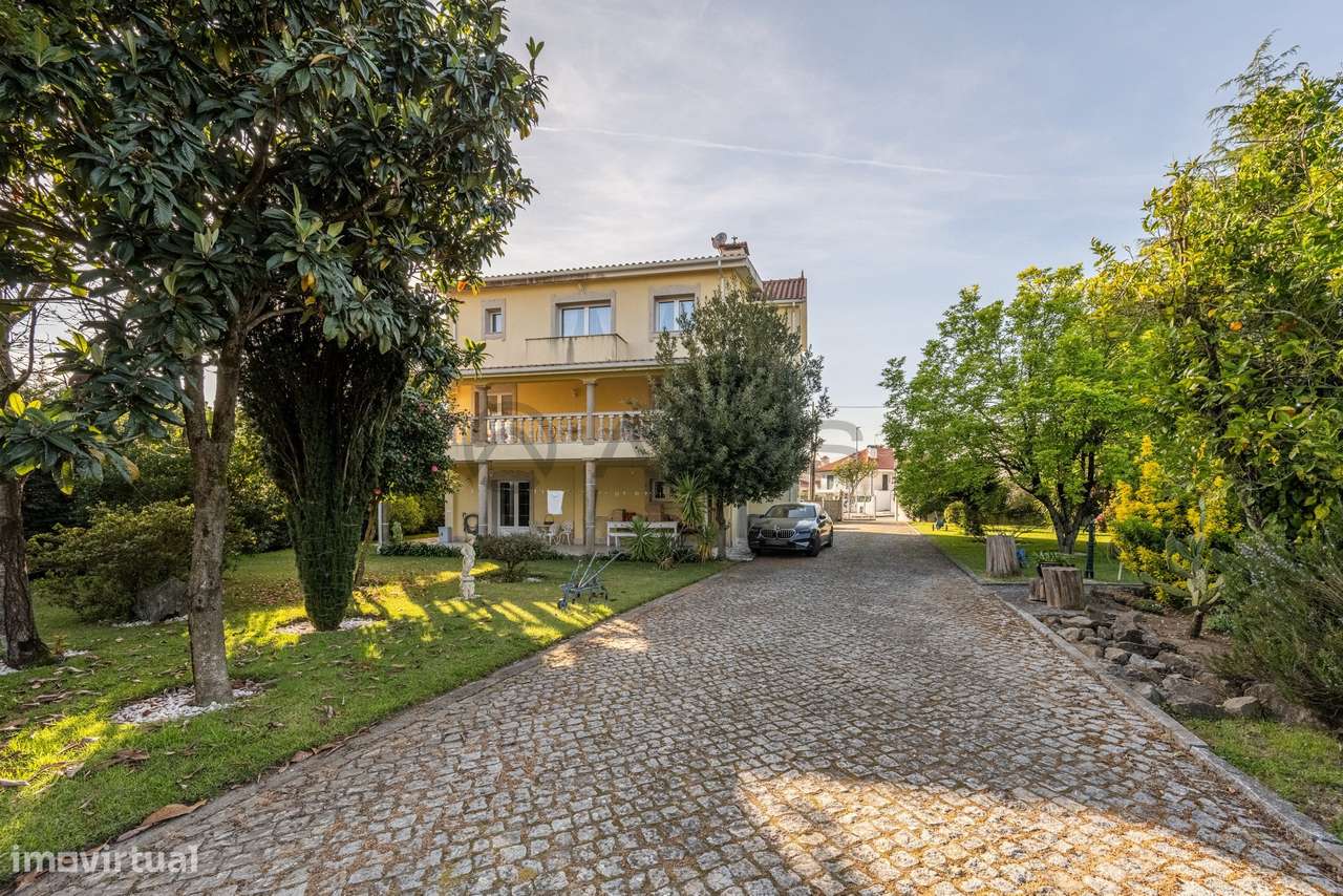 Moradia Isolada T5-48