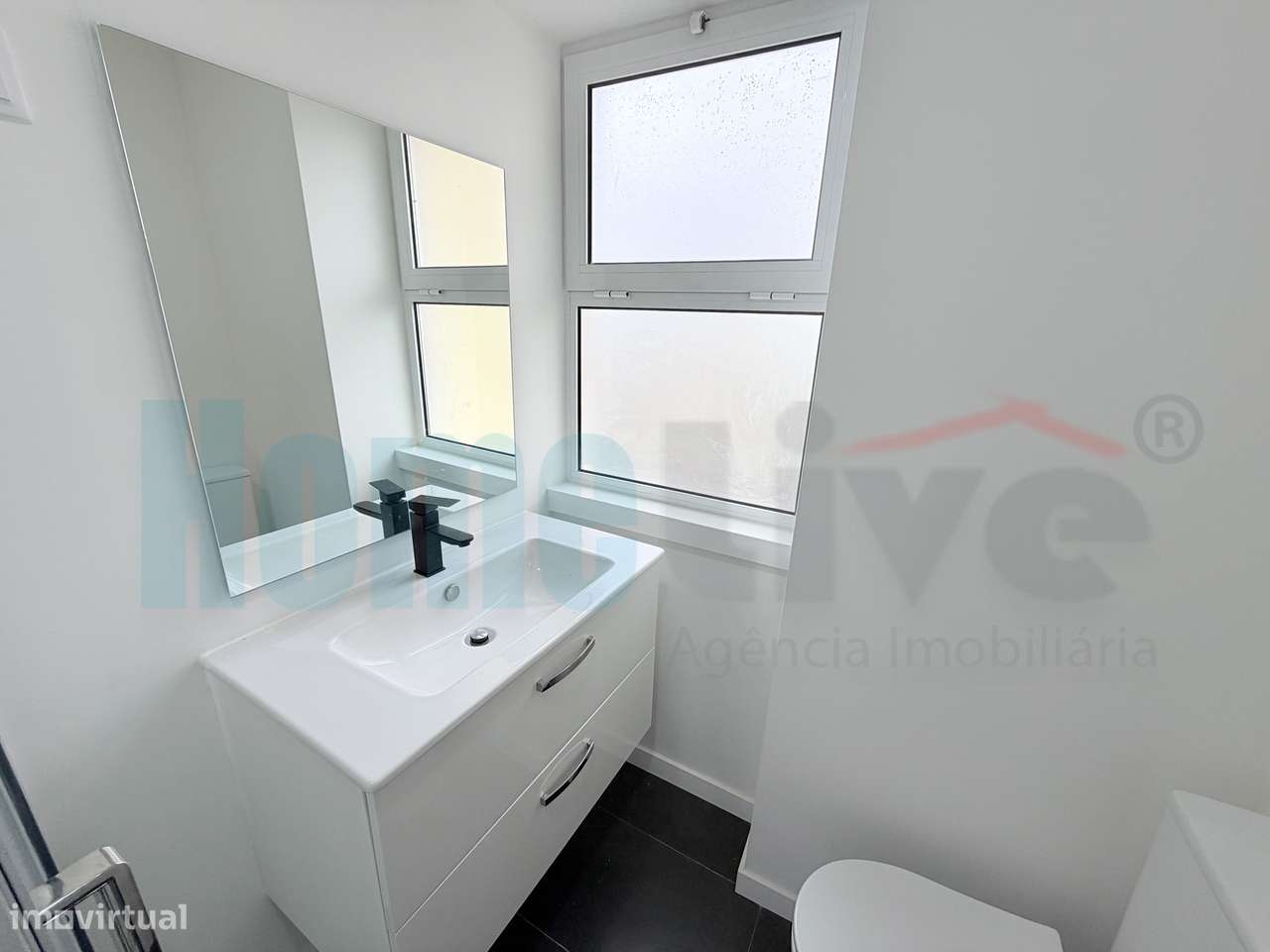 Apartamento T3 Remodelado Alverca, Próximo da Estação de Comboios-20