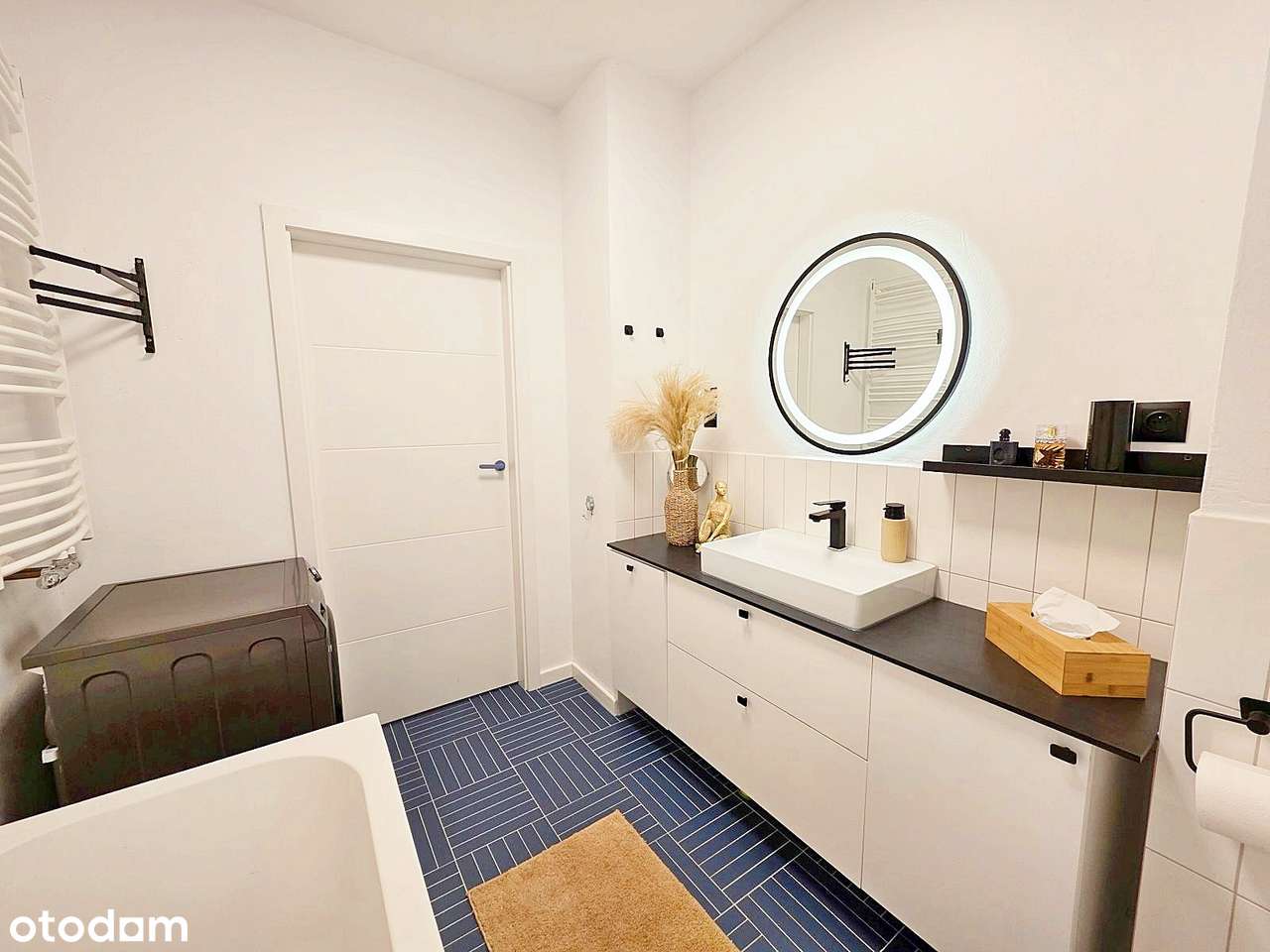 Nowy budynek. 76m2 mieszkania + 20m2 tarasu +4m2 komórka + m-ce post.-13