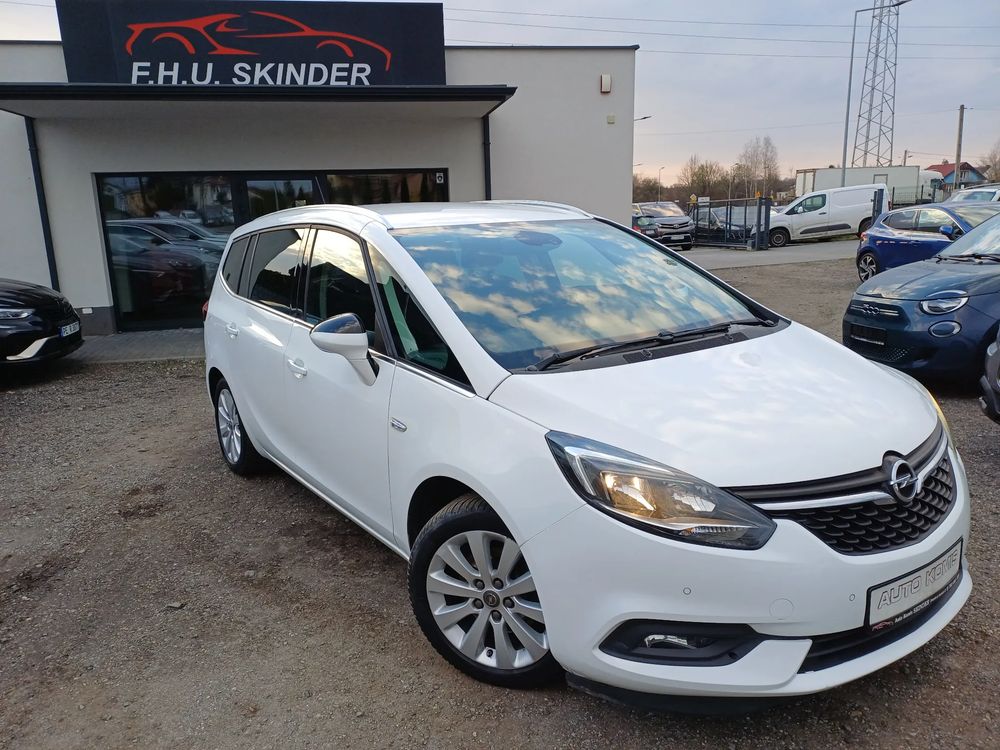 Opel Zafira C 1.4 T Cosmo 2017
