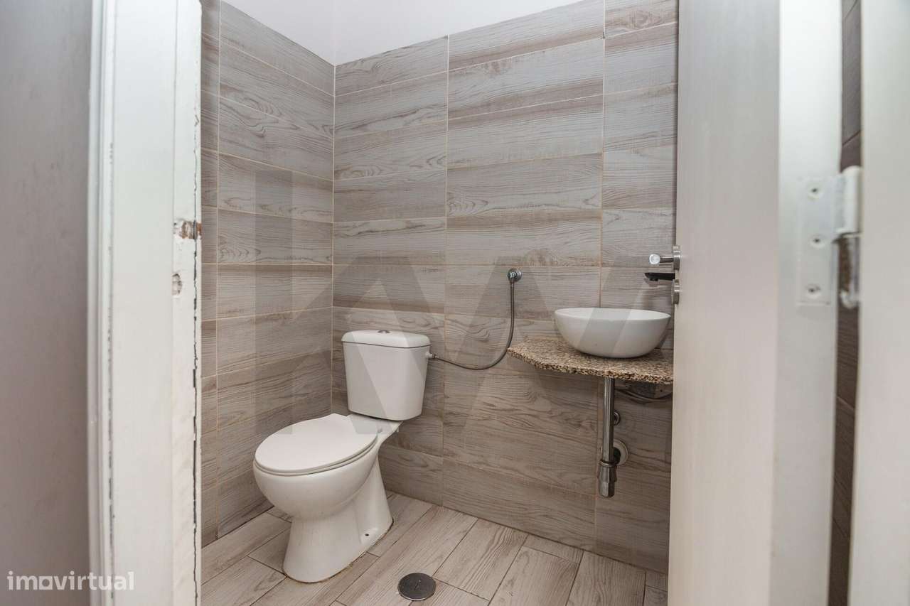 Loja - Snack Bar com esplanada para venda em Portimão-12