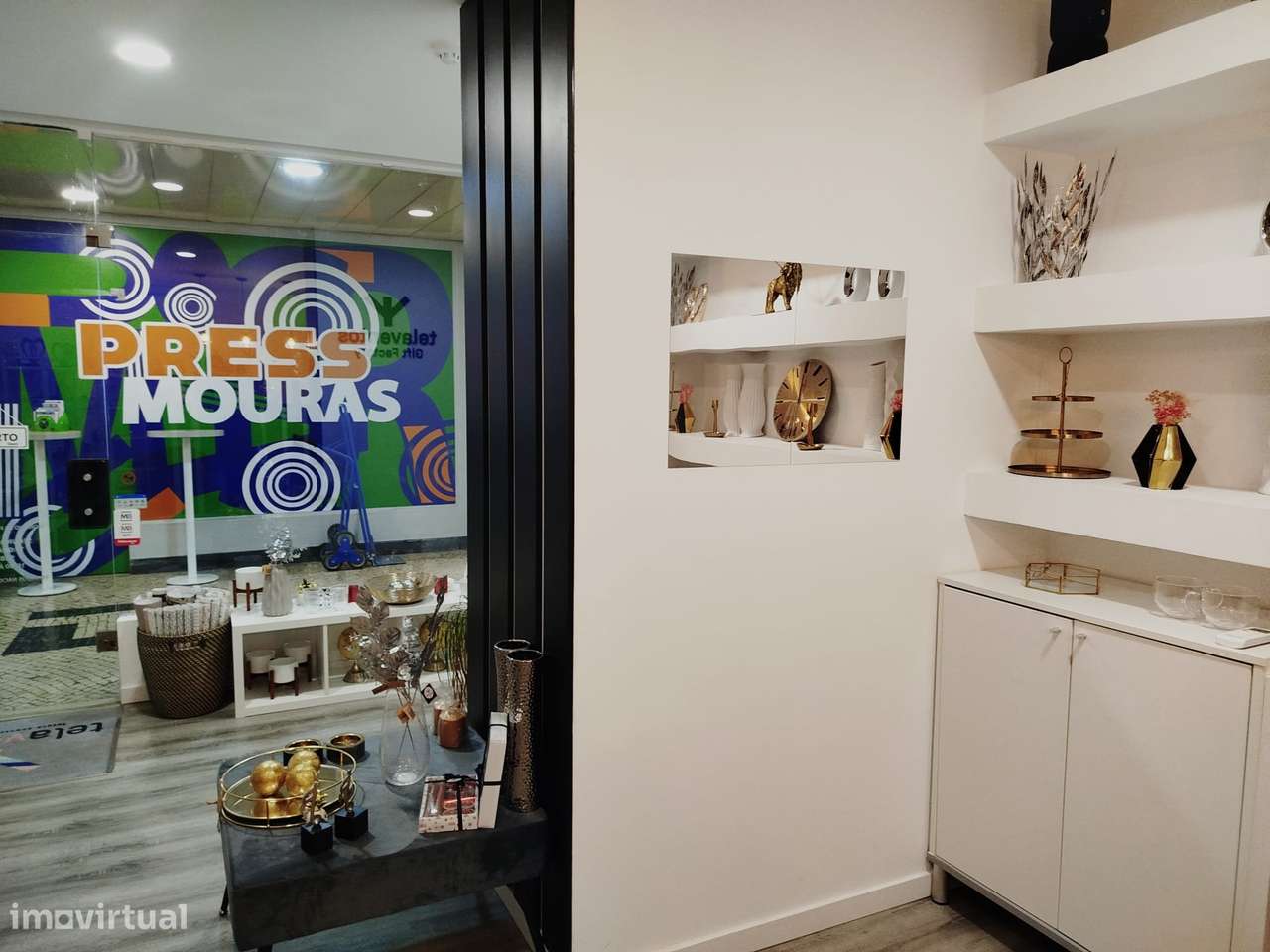 LOJA COM MONTRA E ARRECADAÇÃO PARA ARRENDAMENTO | LUMIAR - Grande imagem: 4/21