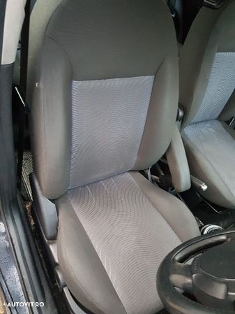 Interior Scaune si Banchete Textil Fara Incalzire Ford Fusion 2002 - 2012 - 1