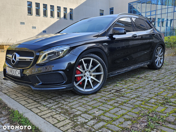 Mercedes-Benz GLA 45 AMG 4-Matic - 5