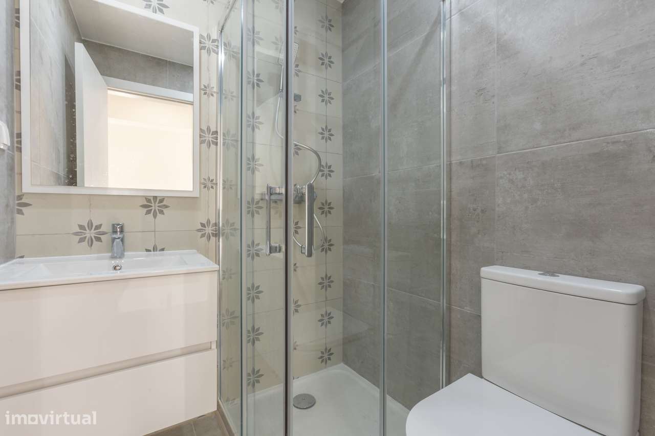 T3 Duplex a 2/3 minutos do Metro da Encarnação.-19