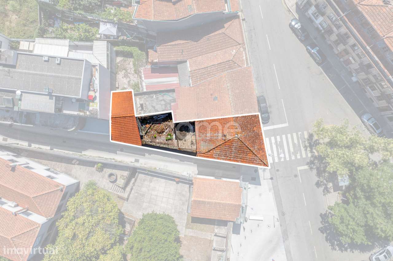 Prédio para recuperar em Campo Lindo - Grande imagem: 5/18