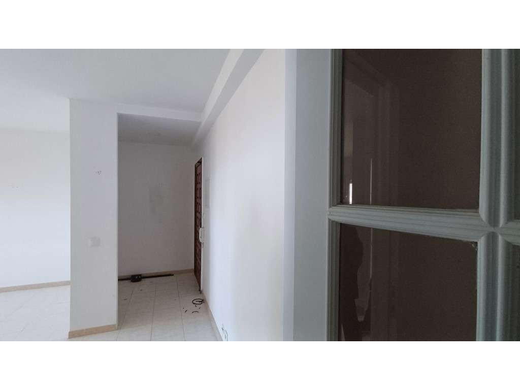 Apartamento T2 com Vista Rio em Santo António da Charneca - Excelen...-7