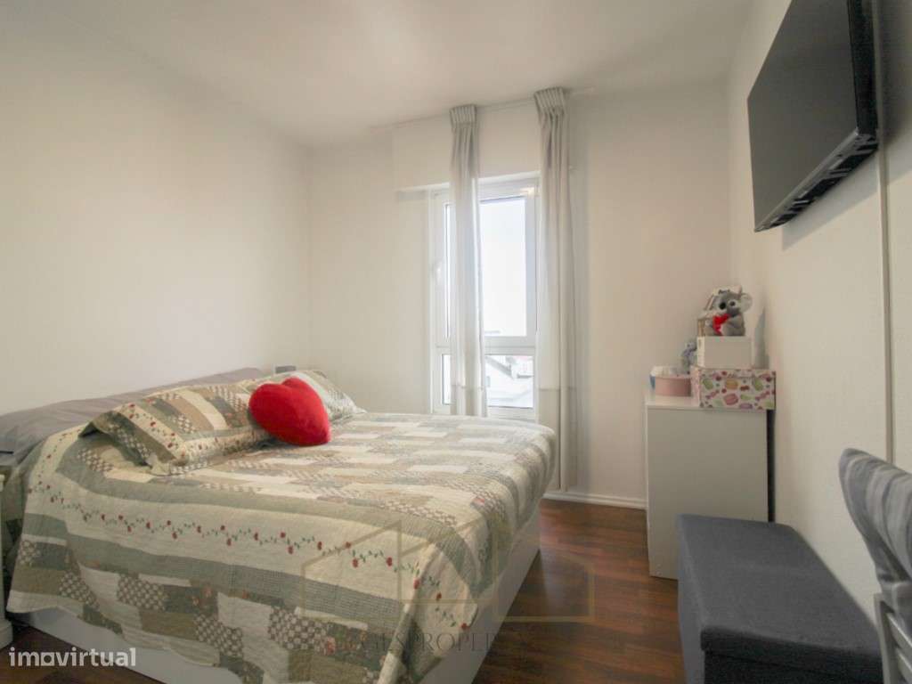 Apartamento T3 no Laranjeiro-11