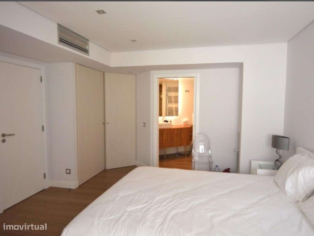 Apartamento T2 á venda centro Cascais-3